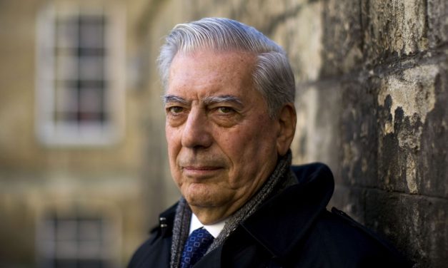 El fuego literario de Vargas Llosa