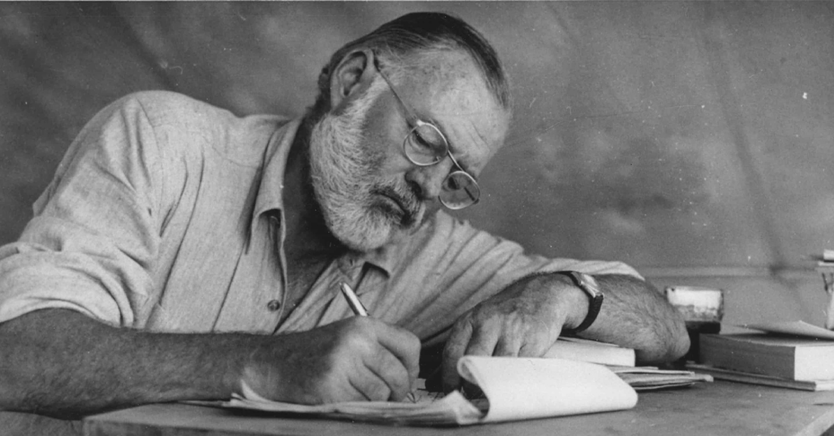 Descubren relato inédito de Ernest Hemingway