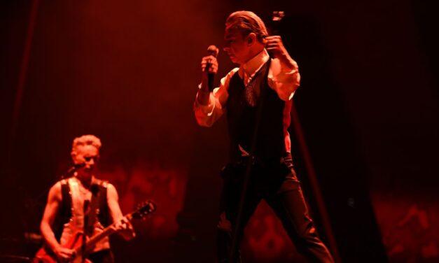 Depeche Mode: M, la energía de una banda que sigue llenando estadios