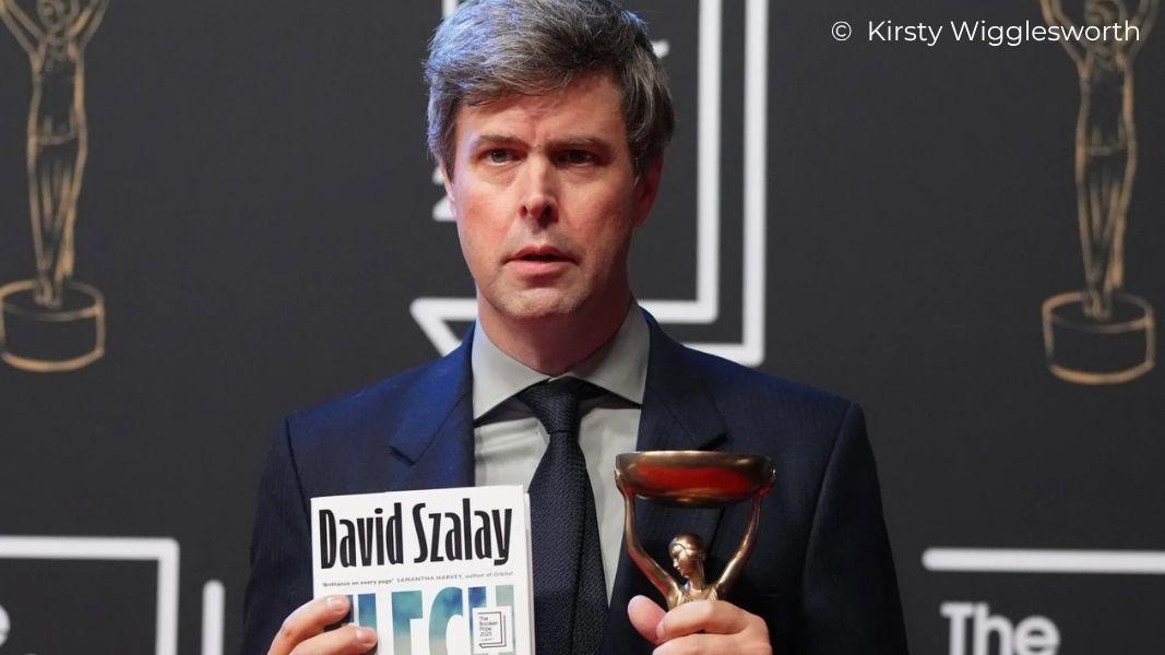 David Szalay gana el Booker Prize 2025 con Flesh, una novela sobre el cuerpo y la fragilidad de estar vivos