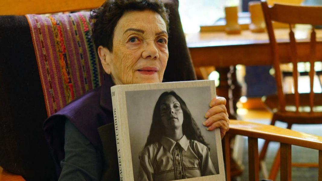 Una cita con Graciela Iturbide y su más reciente publicación.