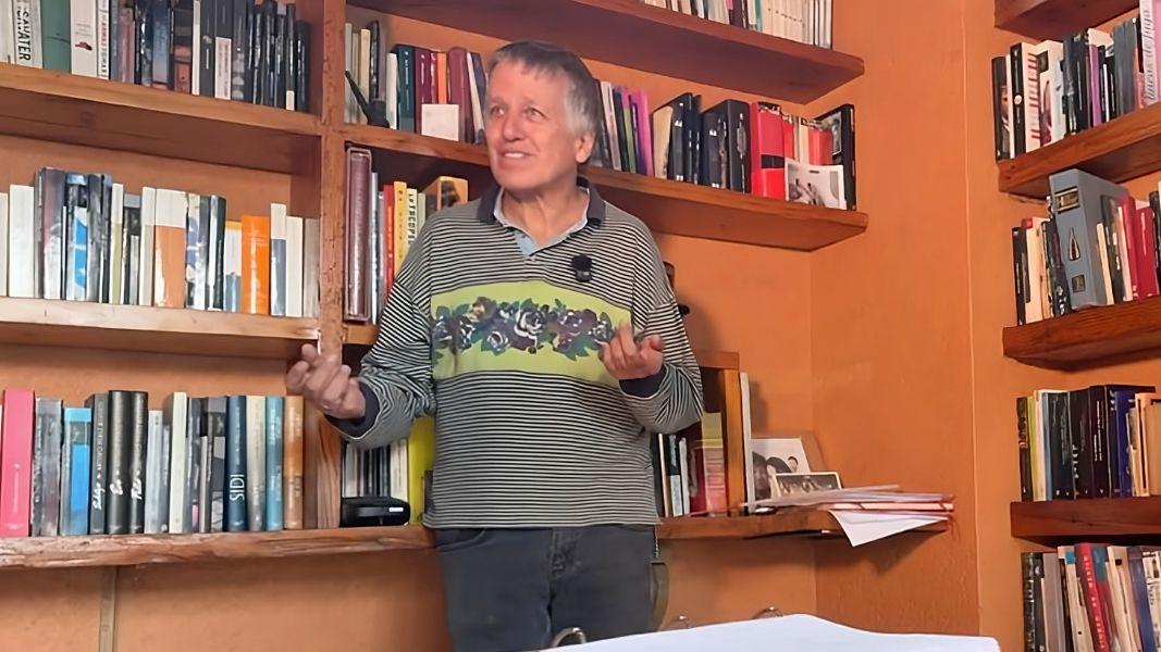 El librero de Xavier Velasco