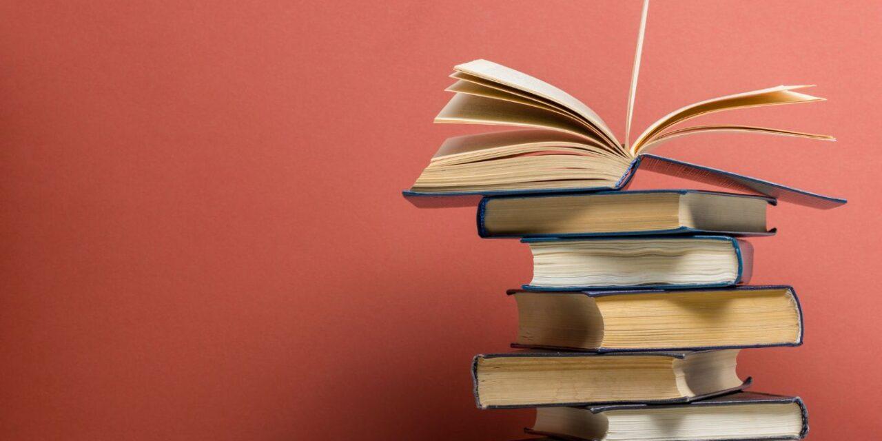 Ganadores del primer Concurso Preuniversitario de Escritura Creativa Horizontes Literarios